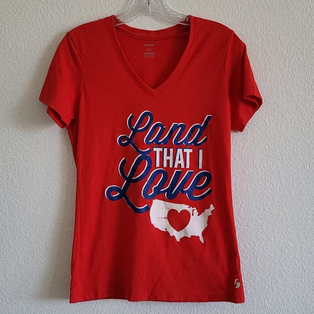 NEW - SOFFE USA Graphic Tee Patriotic T-Shirt America V-Neck Size Medium Red